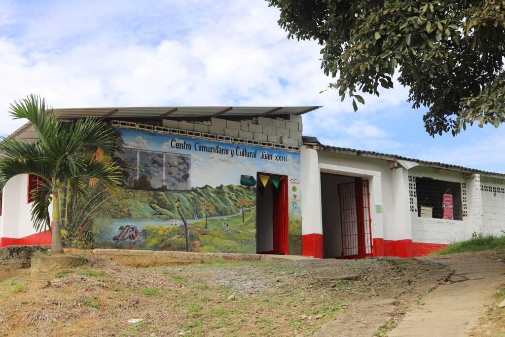 Renovación del Centro Comunitario en San José del Nus
